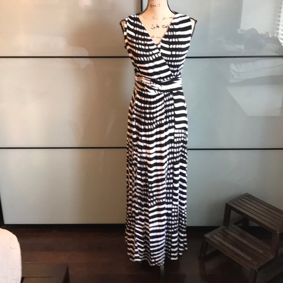 The Limited Dresses & Skirts - The Limited maxi dress
